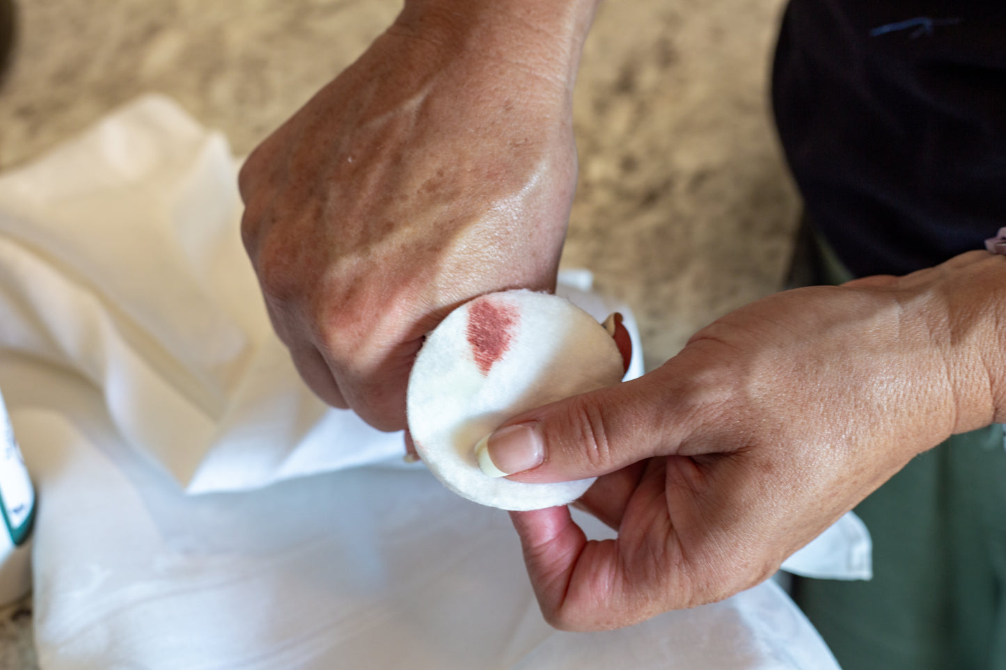 4 OZ Lavender Make Up Remover